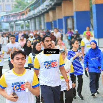 Runner Photo 4884793