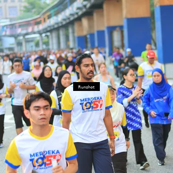 Runner Photo 4884803