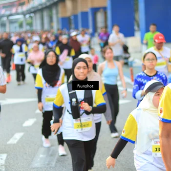 Runner Photo 4884846