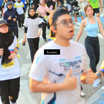 Runner Photo 4884871