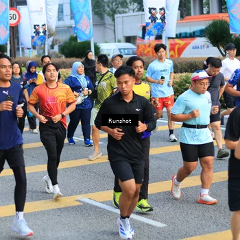 Runner Photo 4884872