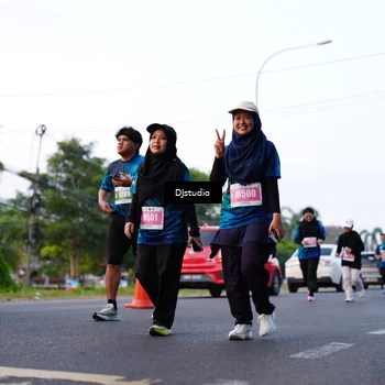 Runner Photo 4884873