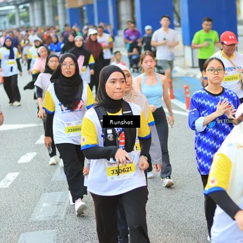 Runner Photo 4884890