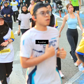 Runner Photo 4884901