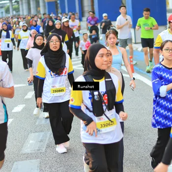 Runner Photo 4884911