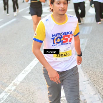 Runner Photo 4884949