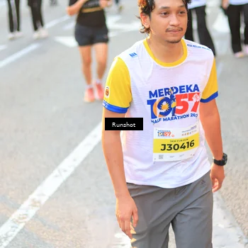 Runner Photo 4884974