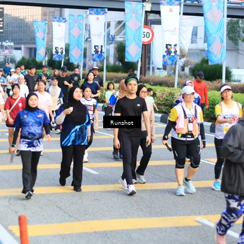 Runner Photo 4884983