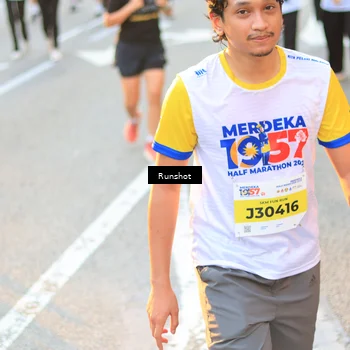 Runner Photo 4884985