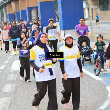Runner Photo 4885071
