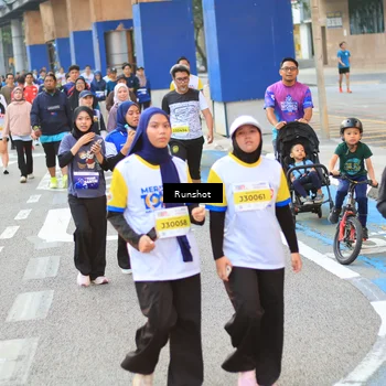 Runner Photo 4885083