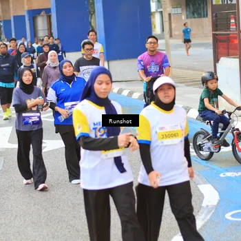 Runner Photo 4885105