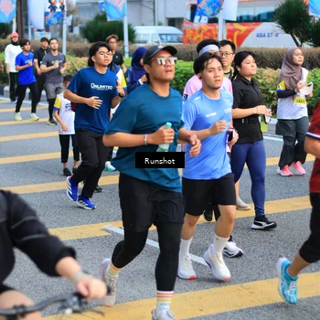 Runner Photo 4885189