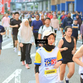 Runner Photo 4885192