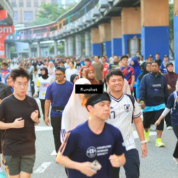 Runner Photo 4885316