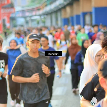 Runner Photo 4885416