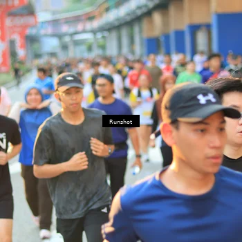 Runner Photo 4885423