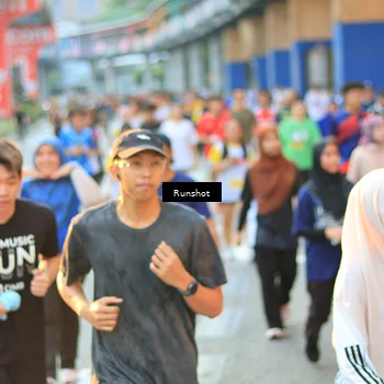 Runner Photo 4885438