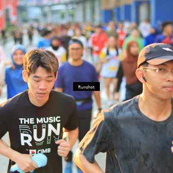 Runner Photo 4885471