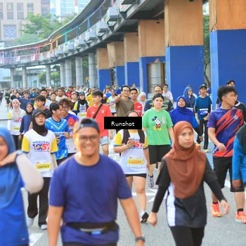 Runner Photo 4885495