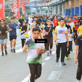 Runner Photo 4885566