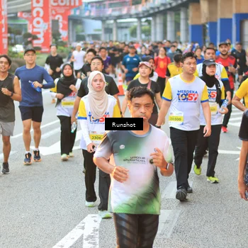 Runner Photo 4885574