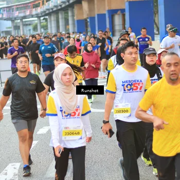 Runner Photo 4885654