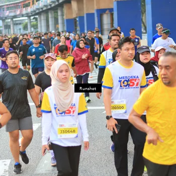 Runner Photo 4885672