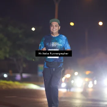 Runner Photo 4885695