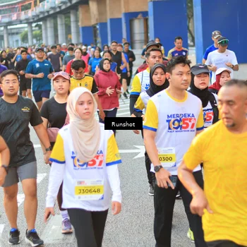 Runner Photo 4885773