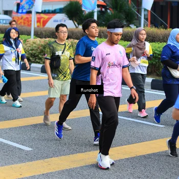 Runner Photo 4885963