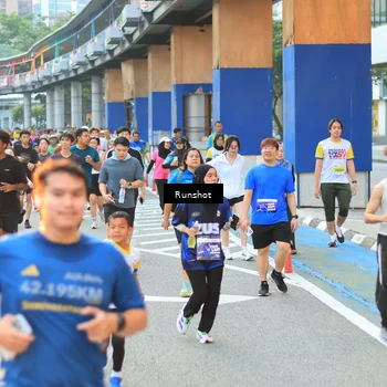 Runner Photo 4886065