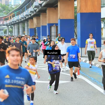 Runner Photo 4886076