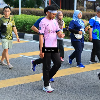 Runner Photo 4886094