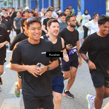 Runner Photo 4886156