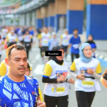 Runner Photo 4886232