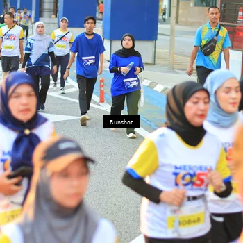Runner Photo 4886243