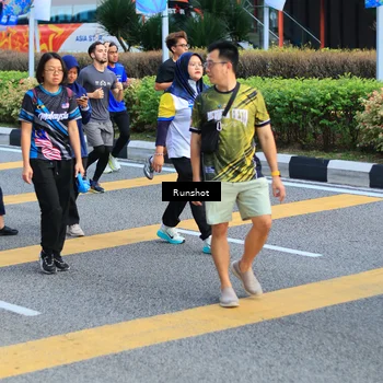 Runner Photo 4886247