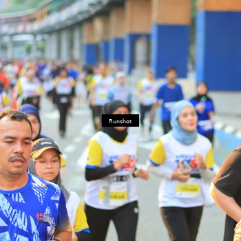 Runner Photo 4886248