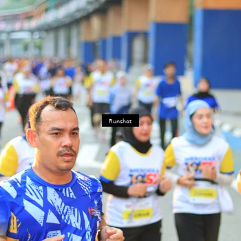 Runner Photo 4886254