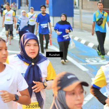 Runner Photo 4886279