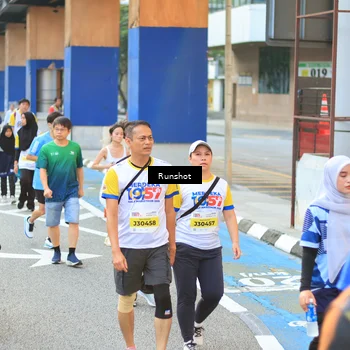 Runner Photo 4886318