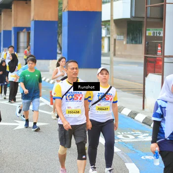 Runner Photo 4886357