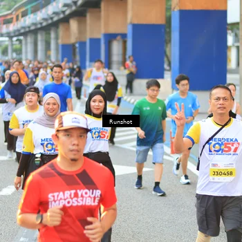 Runner Photo 4886368