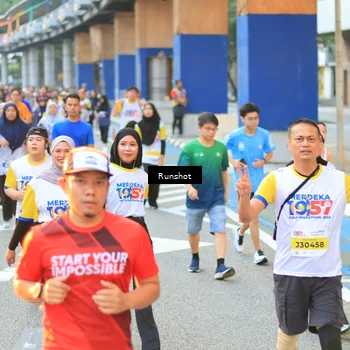 Runner Photo 4886372