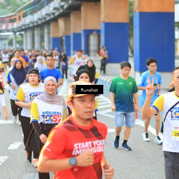 Runner Photo 4886399