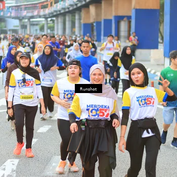 Runner Photo 4886421