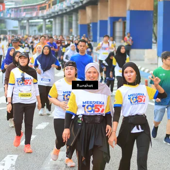 Runner Photo 4886443