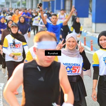 Runner Photo 4886452