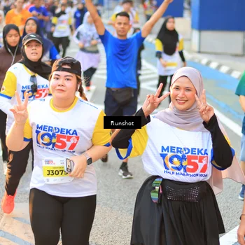 Runner Photo 4886453